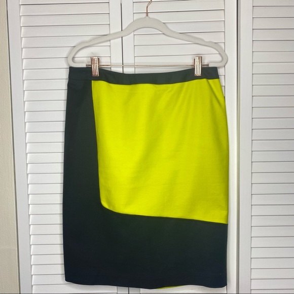 Worthington Neon Yellow and Black Color Block Print Skirt Size 6 - Picture 2 of 7